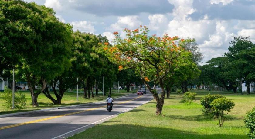 สวิส ชาเล่ต์ อังเฮเลส ภายนอก รูปภาพ